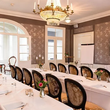 Dragsholm Slot Hotel Hørve