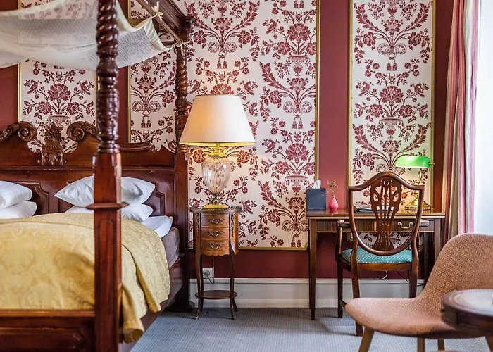 Dragsholm Slot Hotell