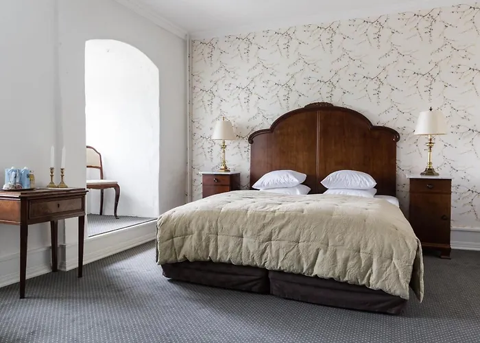 Dragsholm Slot Hotell 4*